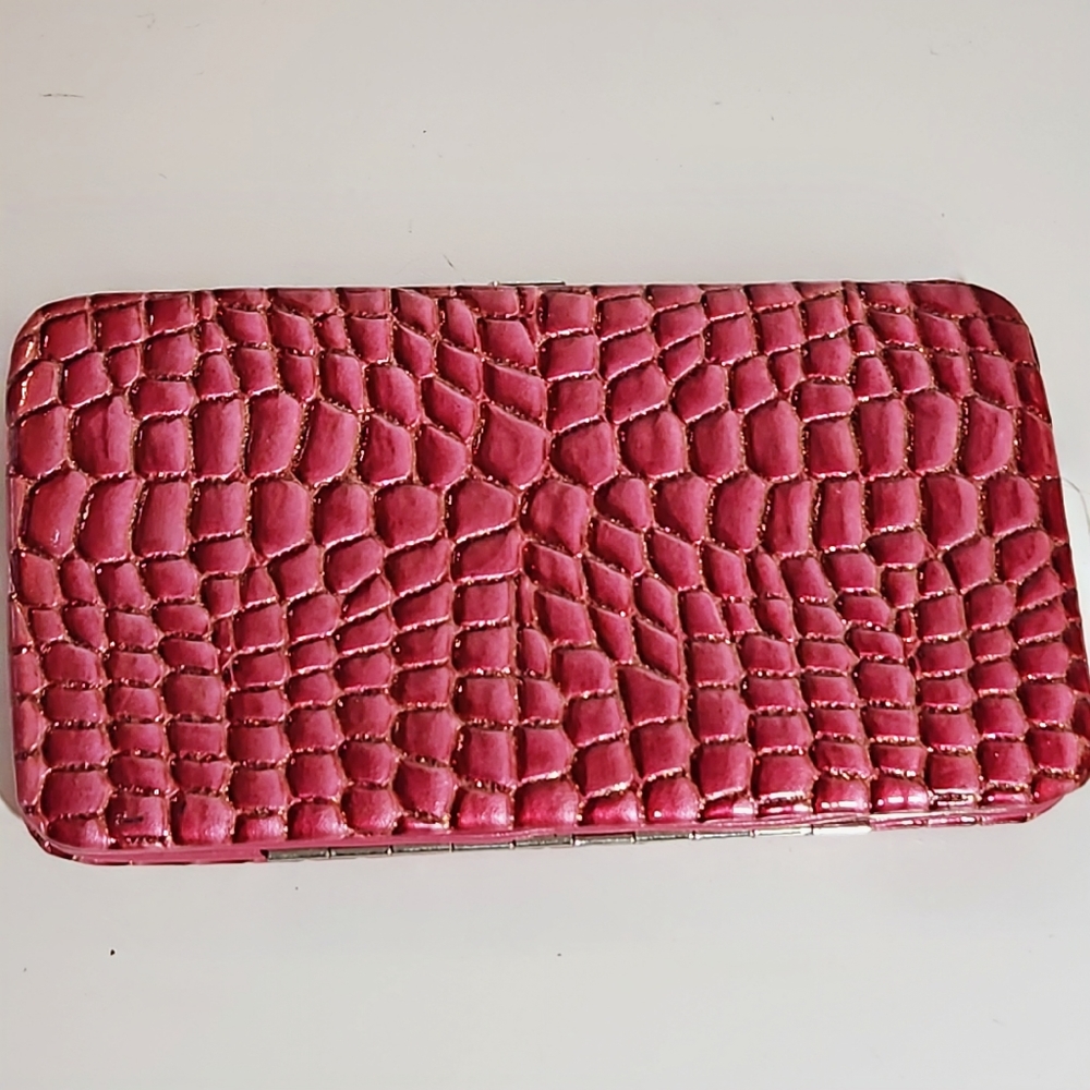 NWOT Designer Red Croc Embossed Clutch w/ Sparkles in the Croc Creases